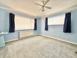 Photo 10- click for photo gallery